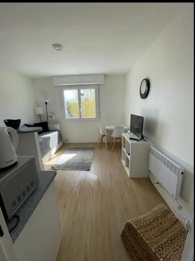 Appartement Studio sur la côte fleurie à houlgate. Extérieur photo