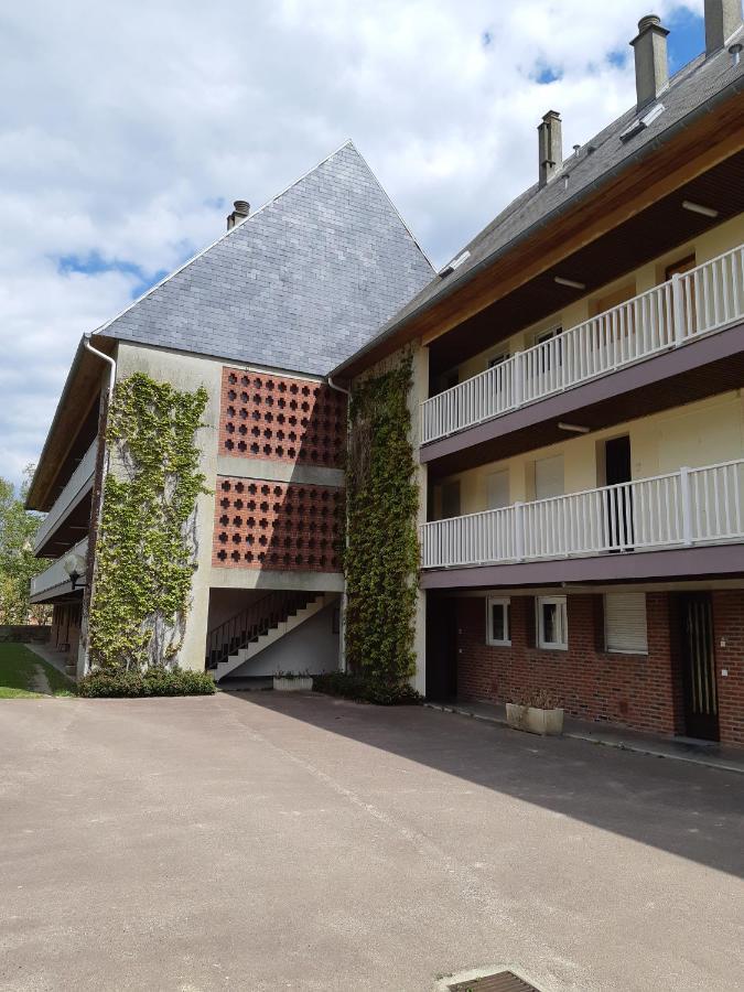 Appartement Studio sur la côte fleurie à houlgate. Extérieur photo